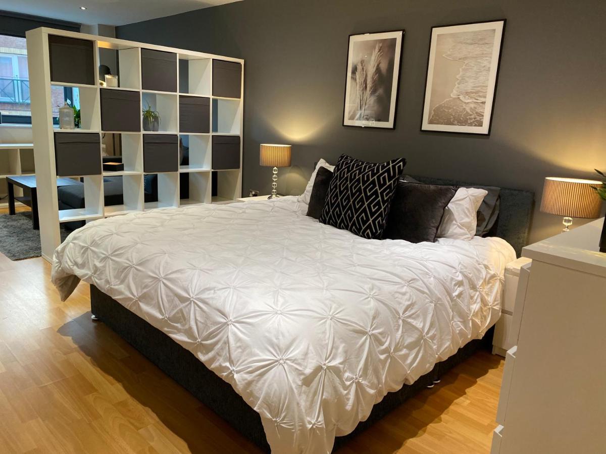 City Centre Modern Studio Apartment - Westone Free Wifi, Gym Access, Netflix Sheffield Exteriér fotografie